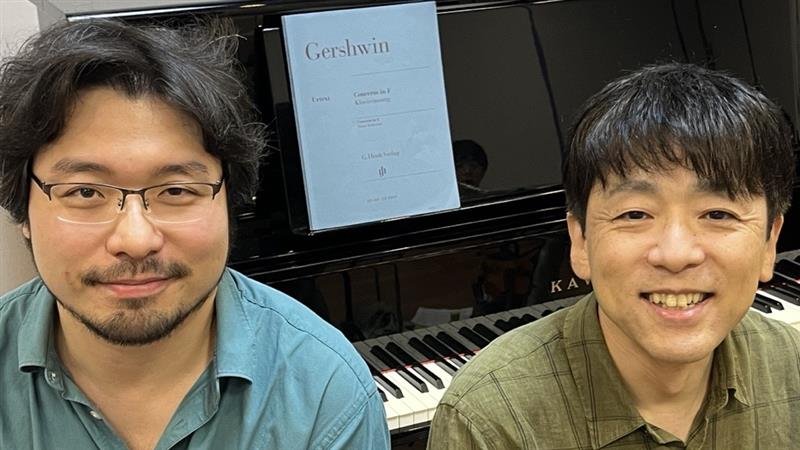 ピアニスト土屋友成さんと指揮者浅野亮介のインタビュー画像